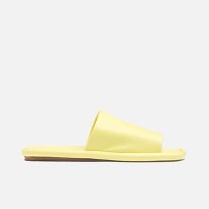 NIB Robert Clergerie Designer EZY Lambskin Slides Lemon Yellow Size 38.5 US 8